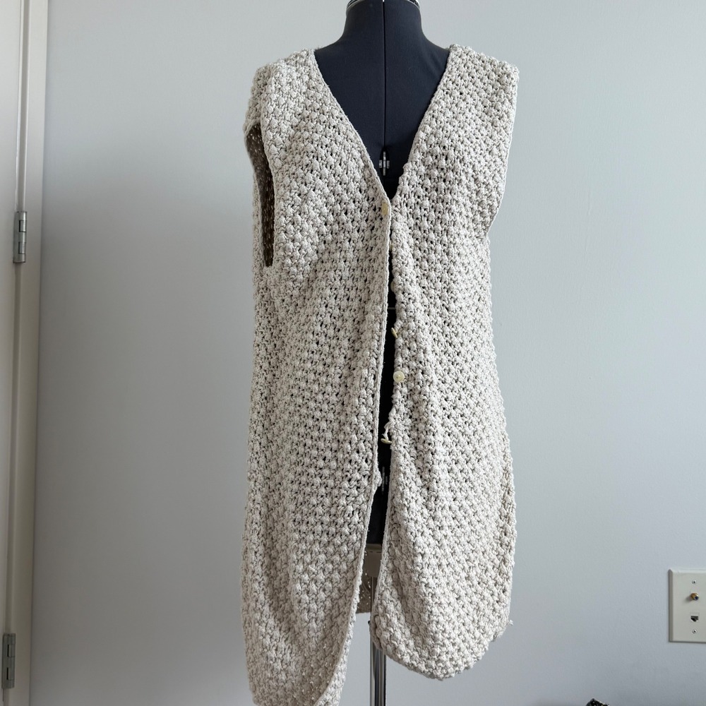 Vintage Harold's 100% Silk Button Front Chunky Knit Sleeveless Cardigan